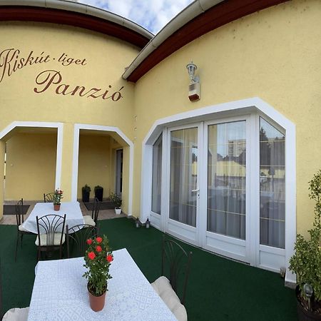 Kiskut Liget Pension Győr Exterior foto